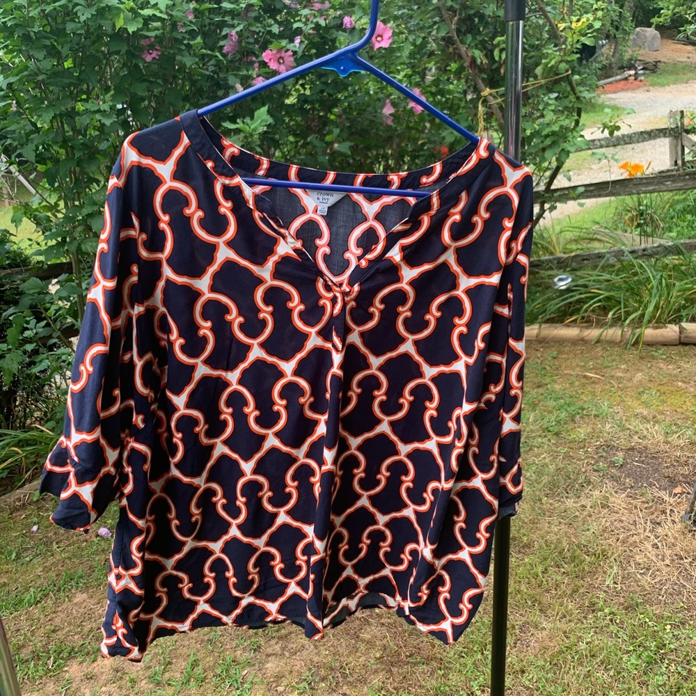 Crown & Ivy shirt, plus size!